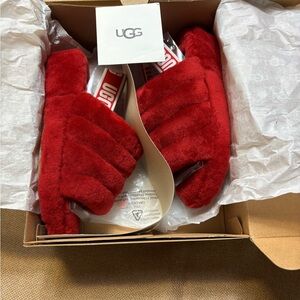 UGG Fluff Yeah Red Ribbon Slide Slipper Women's US size 6